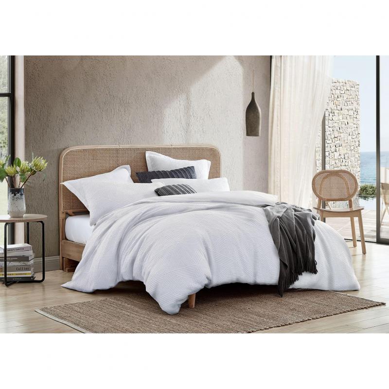Private Collection Braddon White Cotton Jacquard Quilt Cover Set | Queen Bed | White